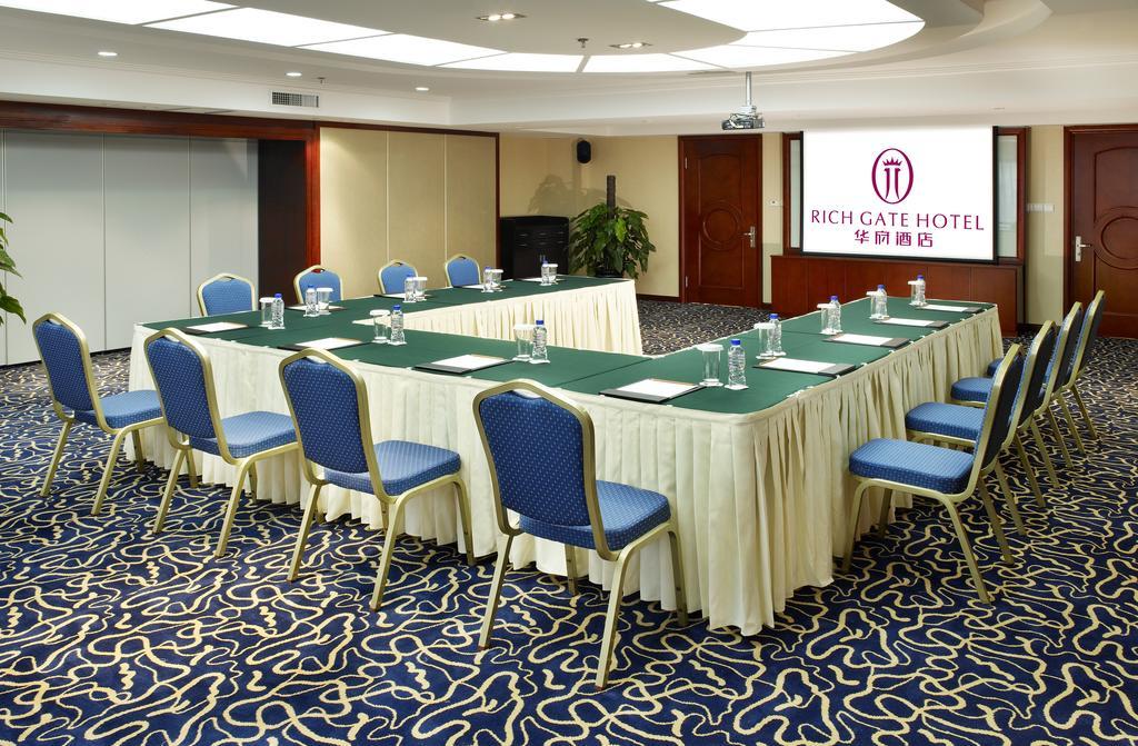 Shenyang Rich Gate Hotel Buitenkant foto