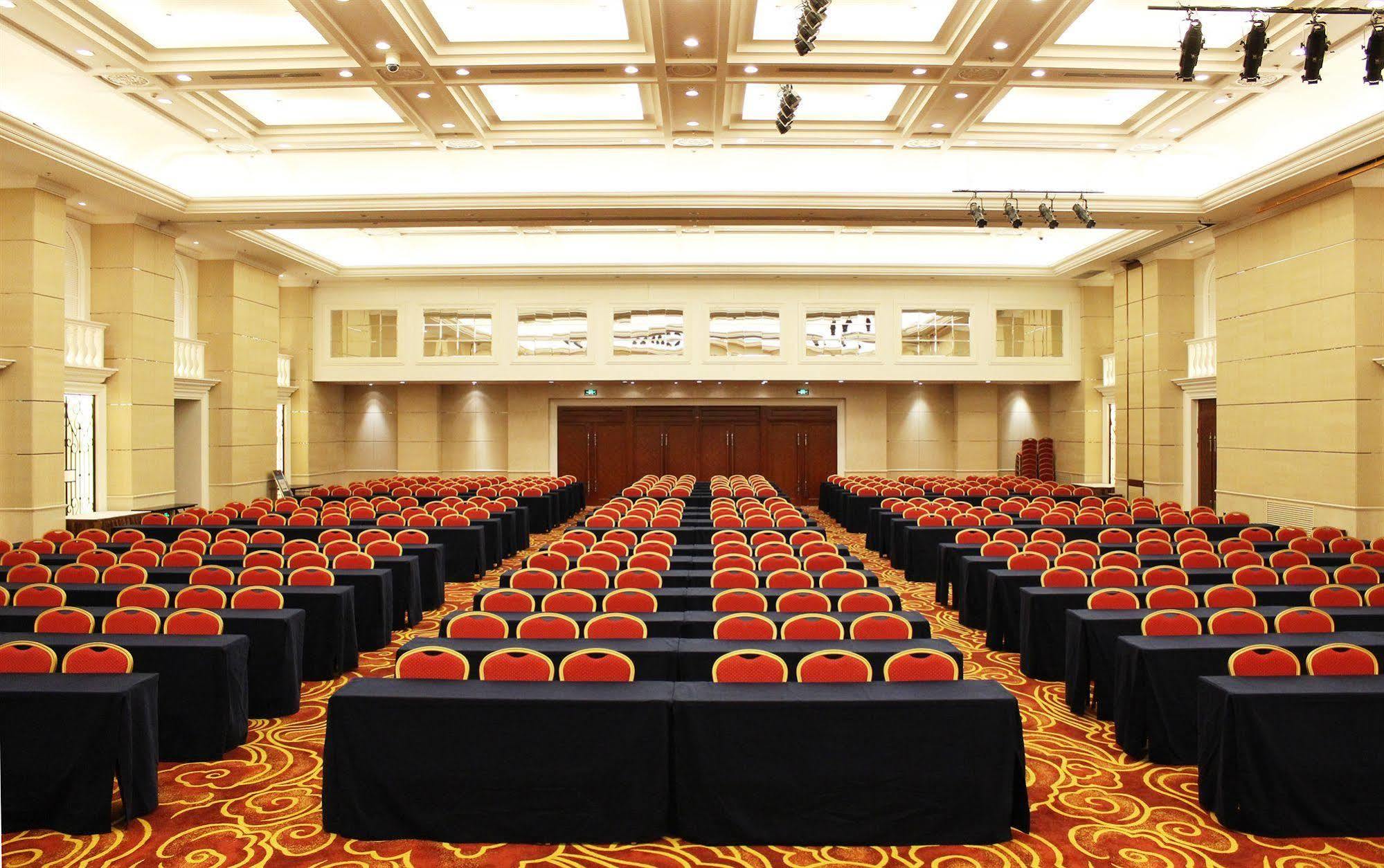 Shenyang Rich Gate Hotel Buitenkant foto