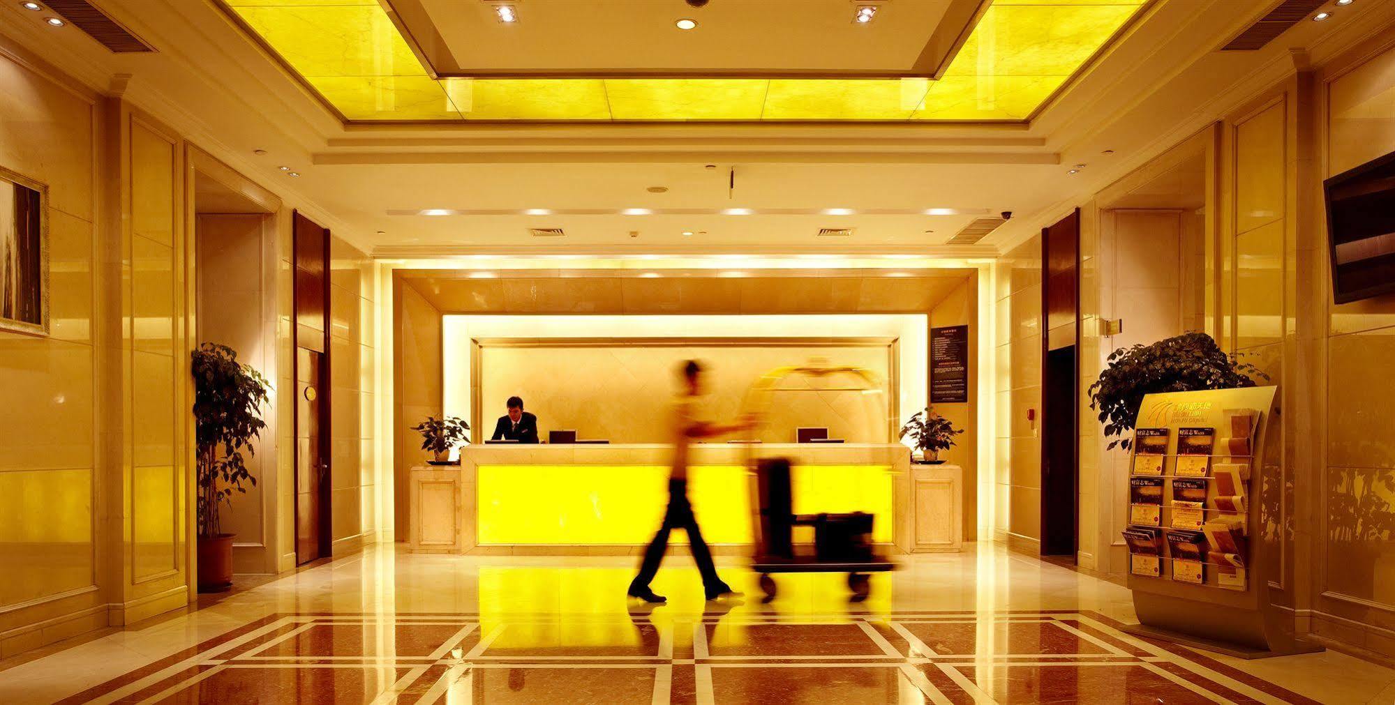 Shenyang Rich Gate Hotel Buitenkant foto